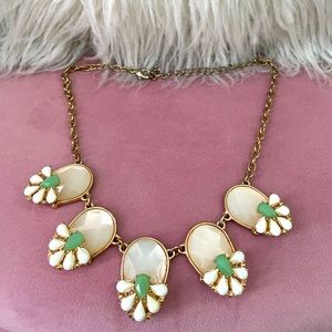 Statement necklace